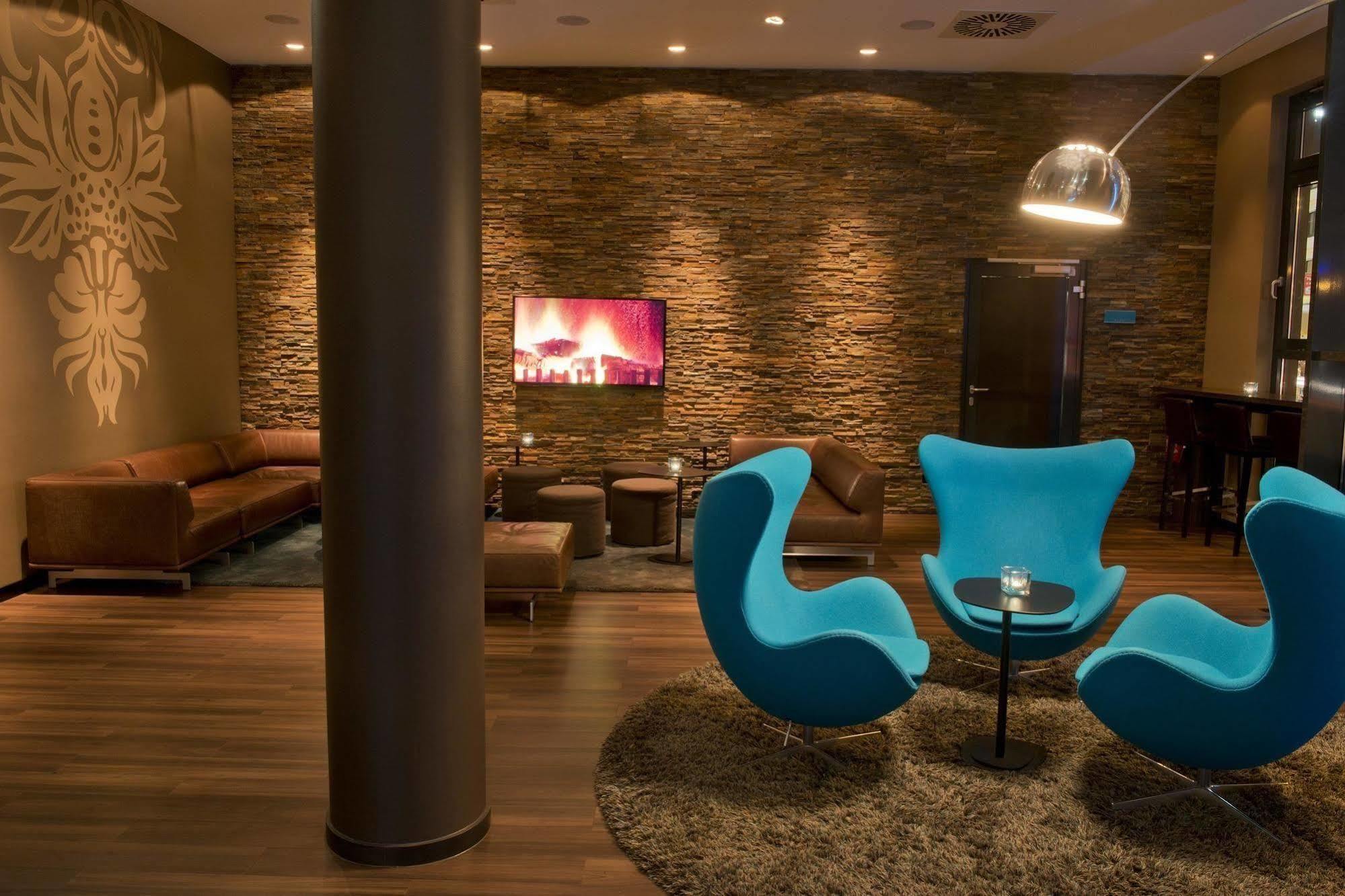 Motel One Nuernberg-City Εξωτερικό φωτογραφία